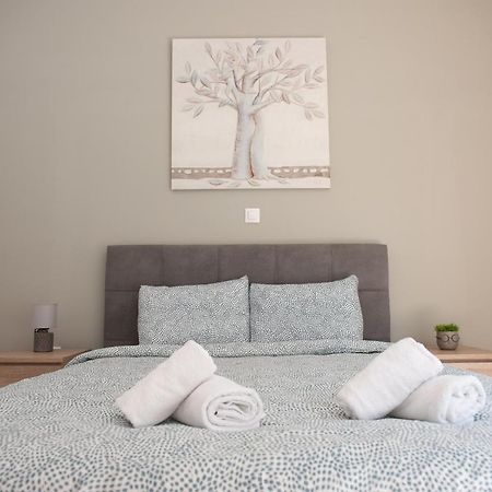 Апартаменти Newly Renovated Flat 500M From Subway Station Афіни Екстер'єр фото